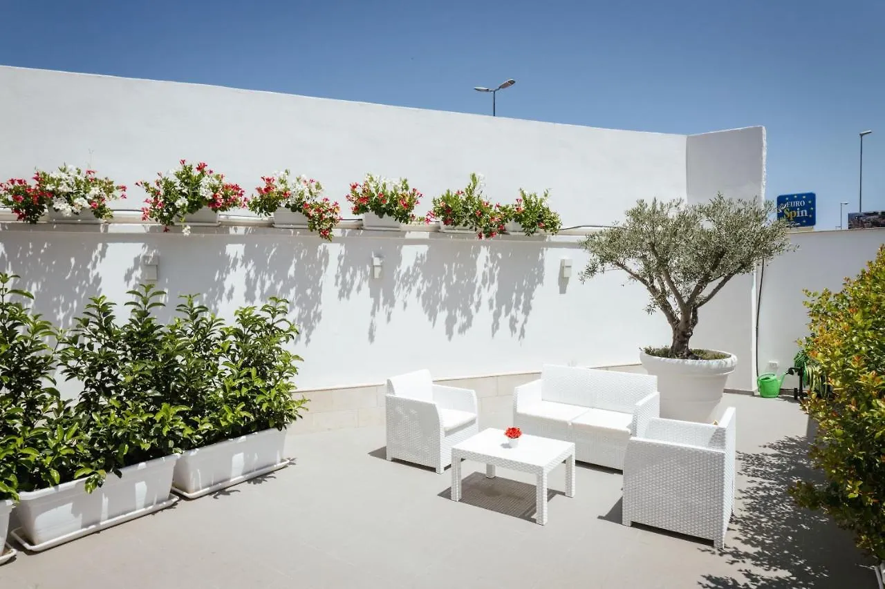 Villa Cadjla B&B Bari Italy